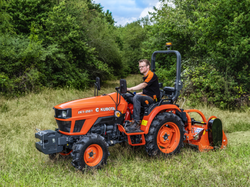 Trattorino Compatto Kubota EK1-261 con 26 CV - immagine 4